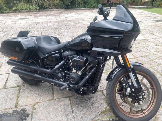 HARLEY-DAVIDSON LOW RIDER ST 